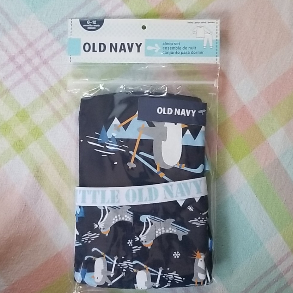 6-12mos New boy pajama pj penguin baby 2pc